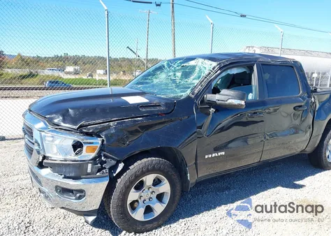 2021 Ram 1500 Big Horn 4X4 5'7 Box из США, поврежденный, VIN 1C6SRFFT5MN716105